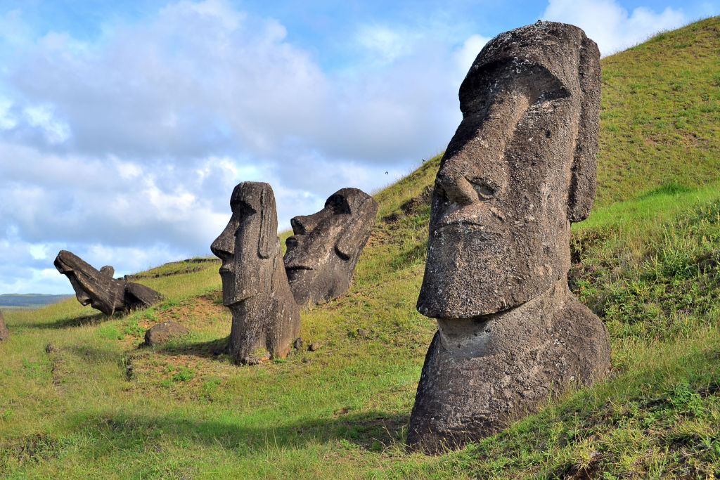 Moai 复活节岛摩艾石像