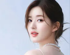 Zhao Lusi ¶˼ 1998119